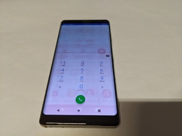 Смартфон Sony Xperia XZ3 4 ГБ / 64 ГБ сріблястий