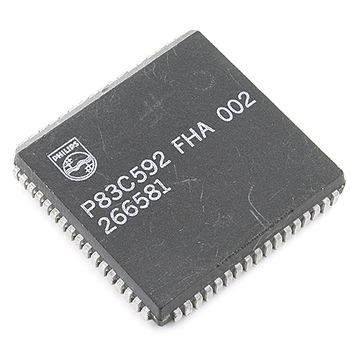 [2шт] P83C592FHA-002 8bit UPC 10bit-ADC CAN
