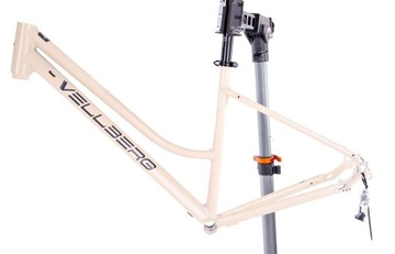 АЛЮМІНІЄВА РАМА VELLBERG 28" ДИСК ЖІНОЧИЙ 18 " КРЕМОВИЙ