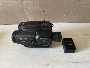 Видеокамера PANASONIC NV-S99E VHS-C комплект