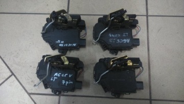 AUDI A6 C5 97-04 ZAMEK LEWY TYLNY TYŁ 4B0839015B