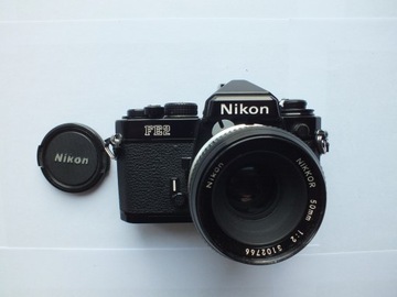 Nikon Fe 2 + Nikkor 50 мм 1:2