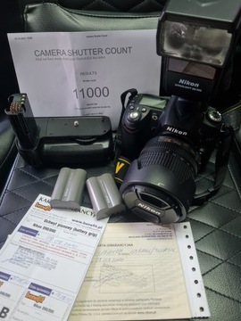 Nikon D90 SLR камера + об'єктив 18-105 зчеплення лампа! Пробіг: 11000 !!