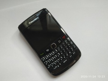 blackberry bold 9780 onyx 2 но включается, fv