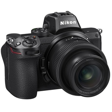 Nikon Z5 + 24-50 мм f / 4-6. 3