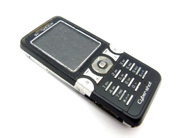 Классический мобильный телефон SONY ERICSSON K550i