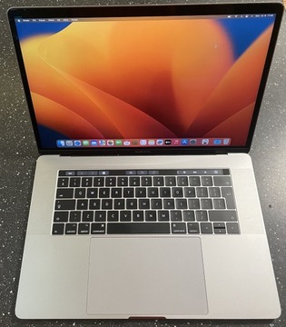 Macbook Pro 15 " 2017 a1707 i7 2.9 16GB 512ssd Q5 дуже хороший-опис