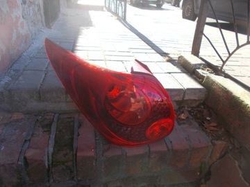PEUGEOT 207 SW KOMBI LEWA TYLNA LAMPA ORYGINAŁ