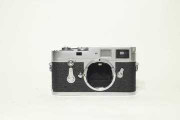 Камера Leica M2 красивая!
