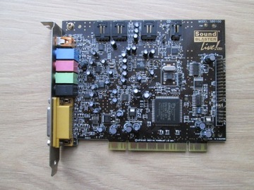 Звуковая карта Sound Blaster SB0100 PCI