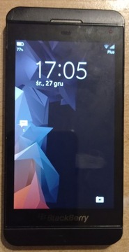 Смартфон BlackBerry Z10 2 ГБ / 16 ГБ Чорний