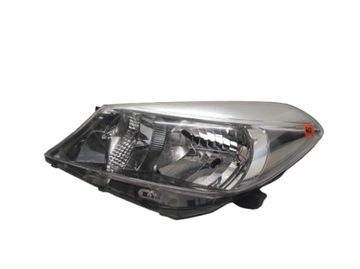 TOYOTA YARIS 3 III 11- LAMPA LEWA PRZÓD 0D-79