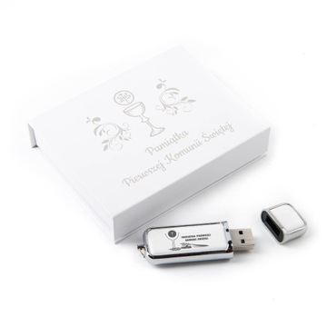 Флешка шкіряна 16 ГБ USB 2,0 + магніт коробка + гравер для і причастя