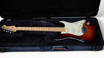 Fender AMERICAN DELUXE STRATOCASTER SSS, 2013 год, США