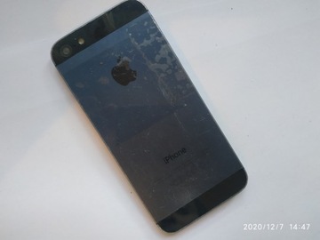 iPhone 5 a1429 сірий включається iCloud fv