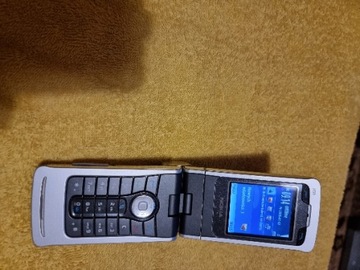 Телефон Nokia N90 32/32 МБ серебристый