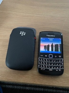 Смартфон BlackBerry Bold 9790 768 МБ / 8 ГБ Чорний BDB стан!