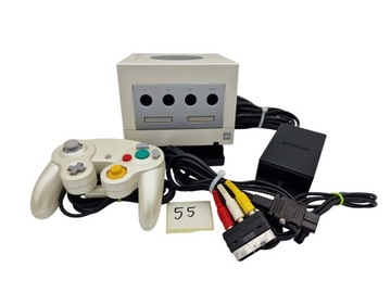 КОНСОЛЬ NINTENDO GAMECUBE DOL - 001 PAL SILVER