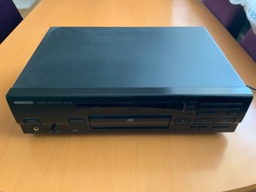 CD-плеер Kenwood DP-7050 черный