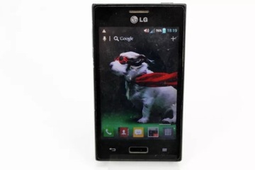 Телефон LG E610