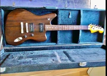 Fender Jaguar modern player p90 + case