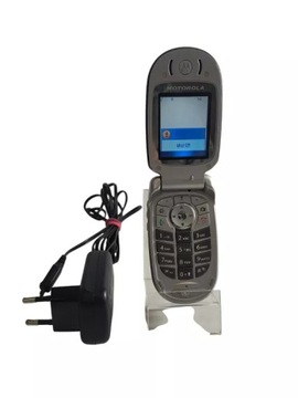 Телефон MOTOROLA з відкидною кришкою V547