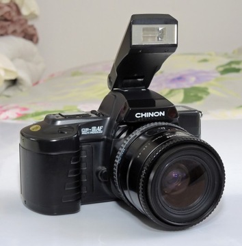 Chinon CP - 9AF Multiprogram + Chinon AF 28-70 мм 1: 3.5-4.5 + AF S120 (Revue)