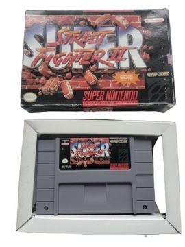 SUPER STREET FIGHTER II + BOX SNES NINTENDO ENG