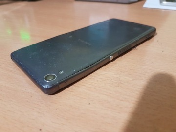 Sony Xperia XA пошкоджений