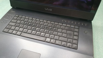 Ноутбук Sony VAIO PCG-8W1M