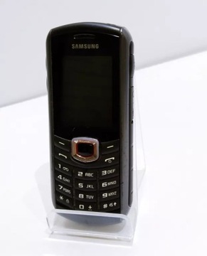 Мобильный телефон SAMSUNG B2710 SOLID