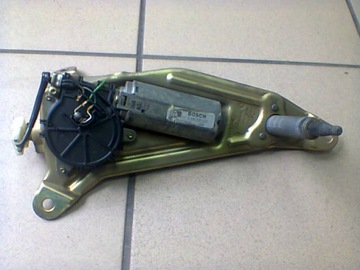 RENAULT LAGUNA I 93-98 SILNICZEK WYCIERACZKI TYŁ