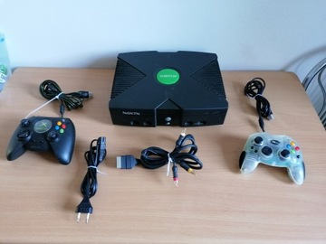Комплект Microsoft Xbox CLASSIC !!