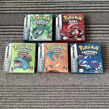 Game Boy Advance All 5 pcs Pokemon включає в себе коробки