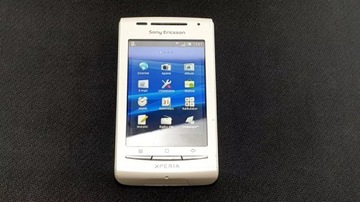 ТЕЛЕФОН SONY ERICSSON E15I