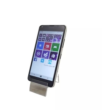 ТЕЛЕФОН NOKIA LUMIA 640