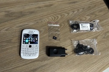 BLACKBERRY 9320 CURVE БІЛИЙ 4 ГБ