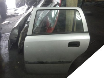 ASTRA 2 II G KOMBI 98-04 SZYBA LEWA TYLNA MAŁA - TRÓJKATNA