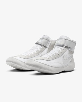 Nike спортивне взуття SPEEDSWEEP VII білий / сірий 42,5