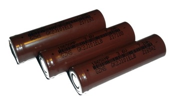 3x акумуляторна батарея 18650 2600mAh 3.6 V LI-ION e-cigarette