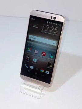 Телефон HTC ONE M9