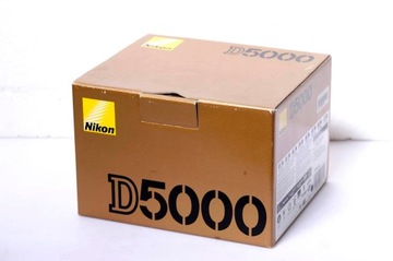 Nikon D5000 (коробка для камеры )