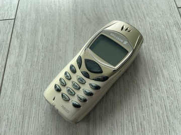 Уникальный Оригинальный Sony Ericsson R600s Коллекция.
