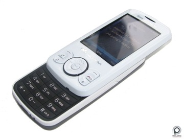 Класика SONY ERICSSON W100I SPIRO-WADA-пам'ятник