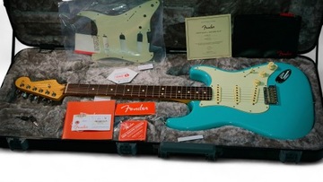 FENDER AMERICAN PROFESSIONAL II STRATOCASTER Miami Blue, 2020, США