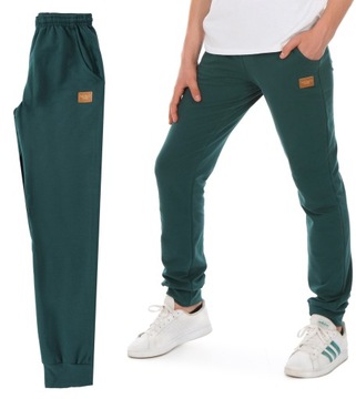 Утепленные спортивные штаны супер качество 134 зеленый производство RU