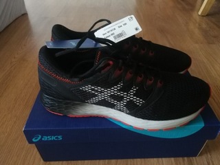 asics RoadHawk FF2 roz. 44,5