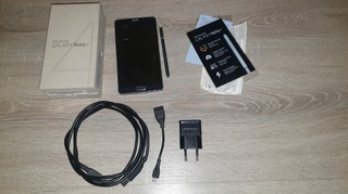 Samsung Galaxy Note 4 N910C пошкоджений.