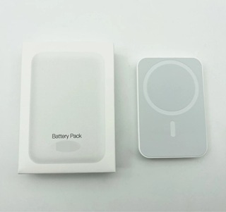 Магнітний Бездротовий Power Bank Packs