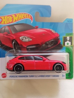 Hot wheels Porsche Panamera Turbo